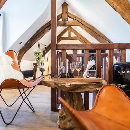 La Maison Du Corsaire Et Les Ateliers - Deux Adresses A 4* Honfleur