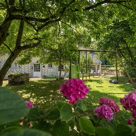 La Maison Du Corsaire Bed & Breakfast 4*