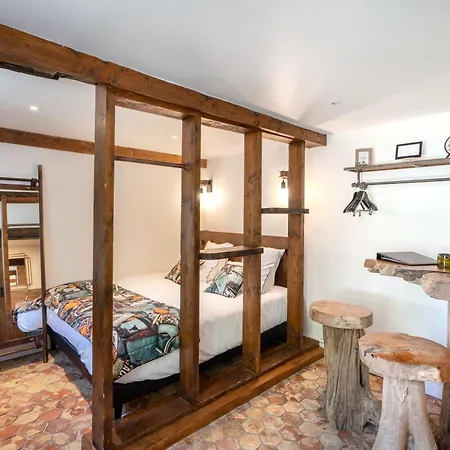 La Maison Du Corsaire Et Les Ateliers Bed & Breakfast