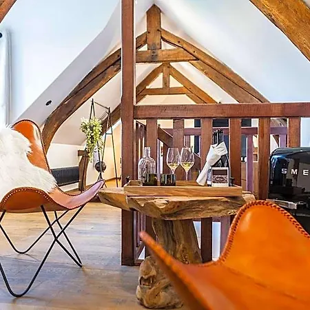 La Maison Du Corsaire Et Les Ateliers - Deux Adresses A 4* Honfleur