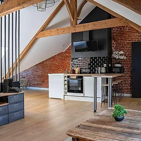 Bed & Breakfast La Maison Du Corsaire Et Les Ateliers - Deux Adresses A Honfleur